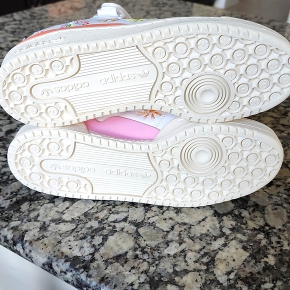 Adidas Forum Low Pride Shoes 7 1/2 - Picture 3 of 6